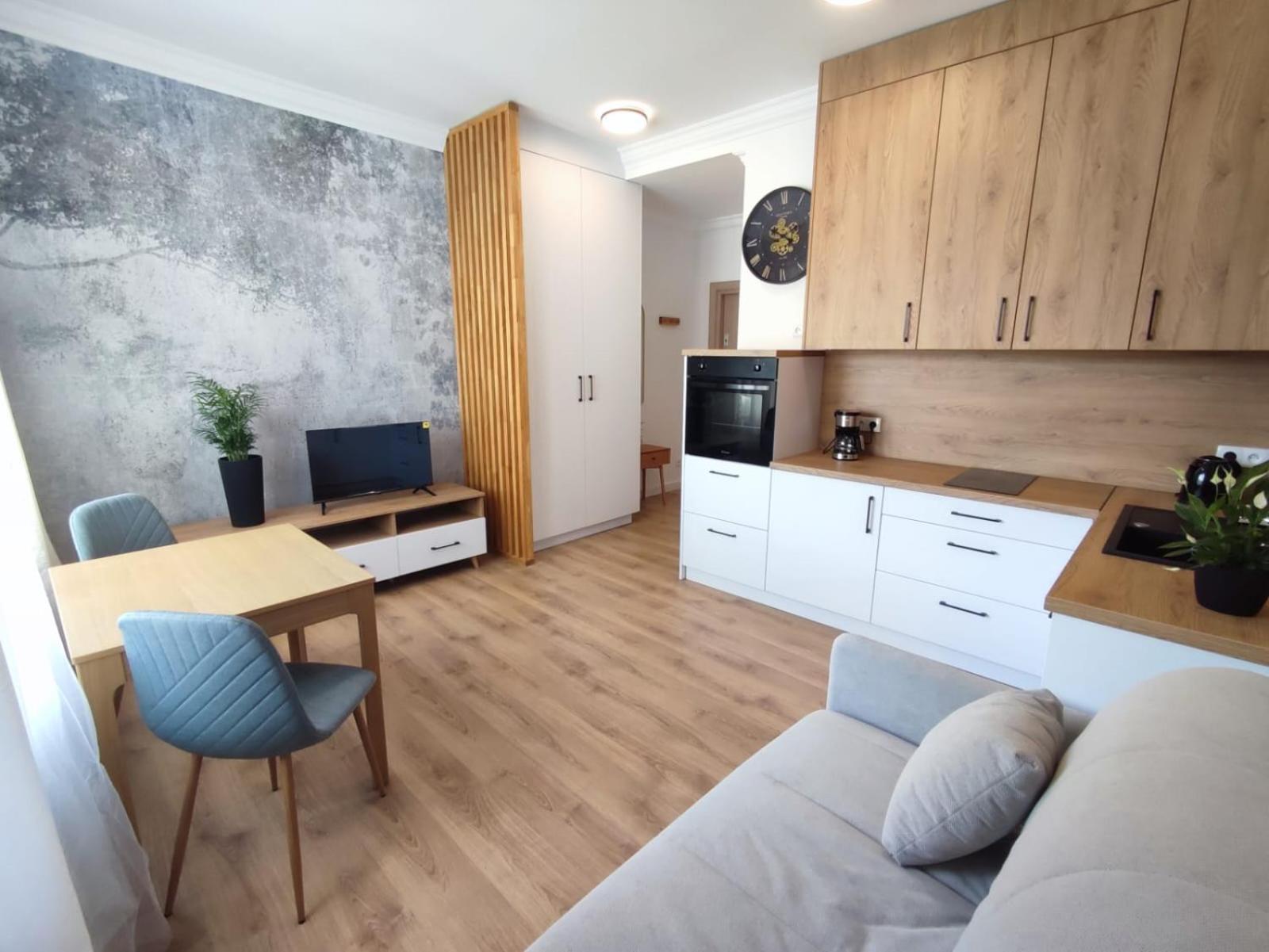 Plac Pilsudskiego Opole Exteriör bild